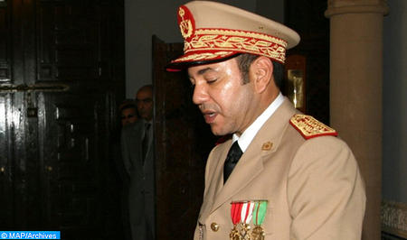 جلالة الملك يوجه الأمر اليومي للقوات المسلحة الملكية بمناسبة الذكرى ال 60 لتأسيسها portrait de sm le roi far